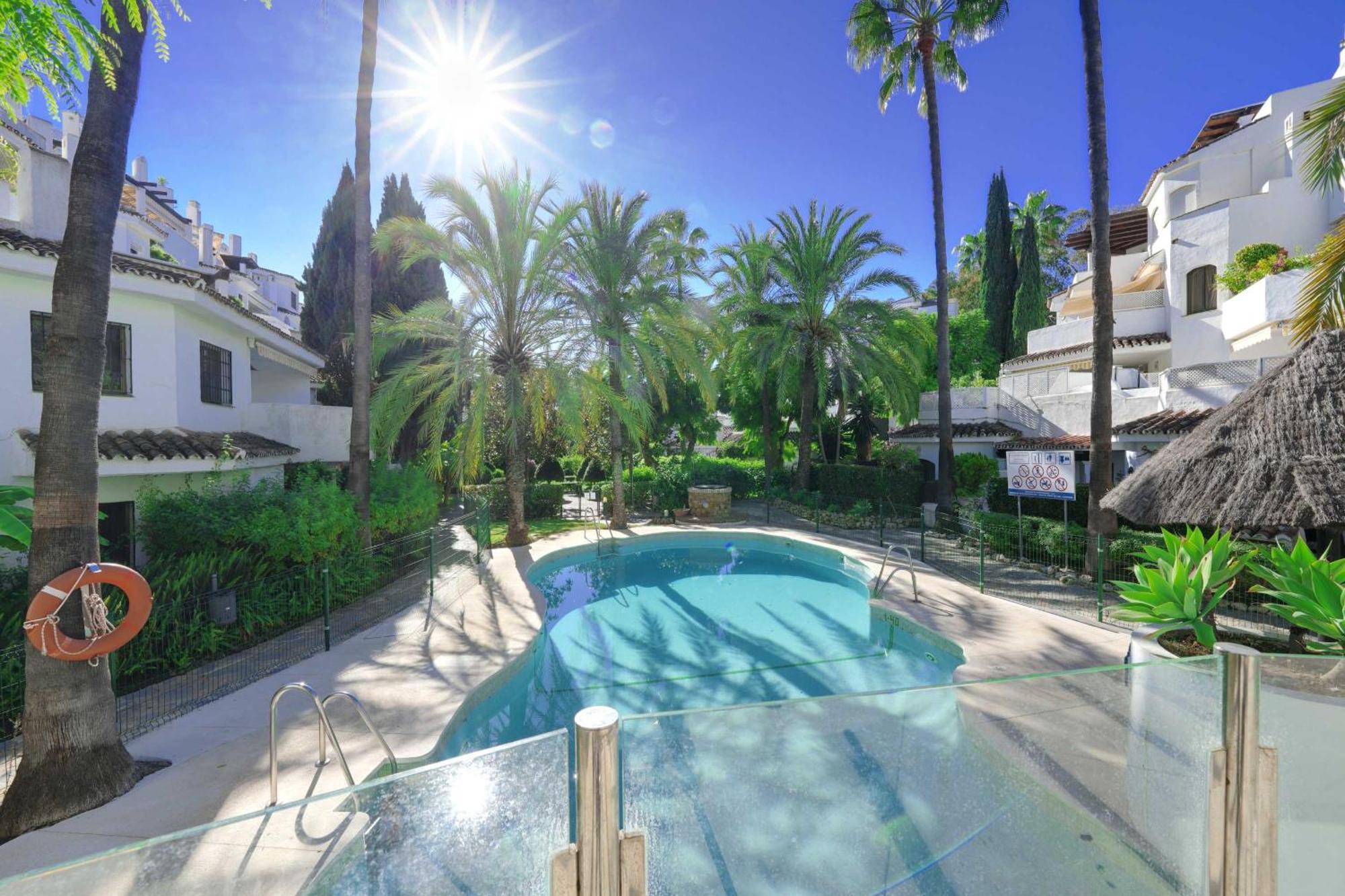1104 First Line Beach Apartment Golden Beach Pool Marbella Exterior foto