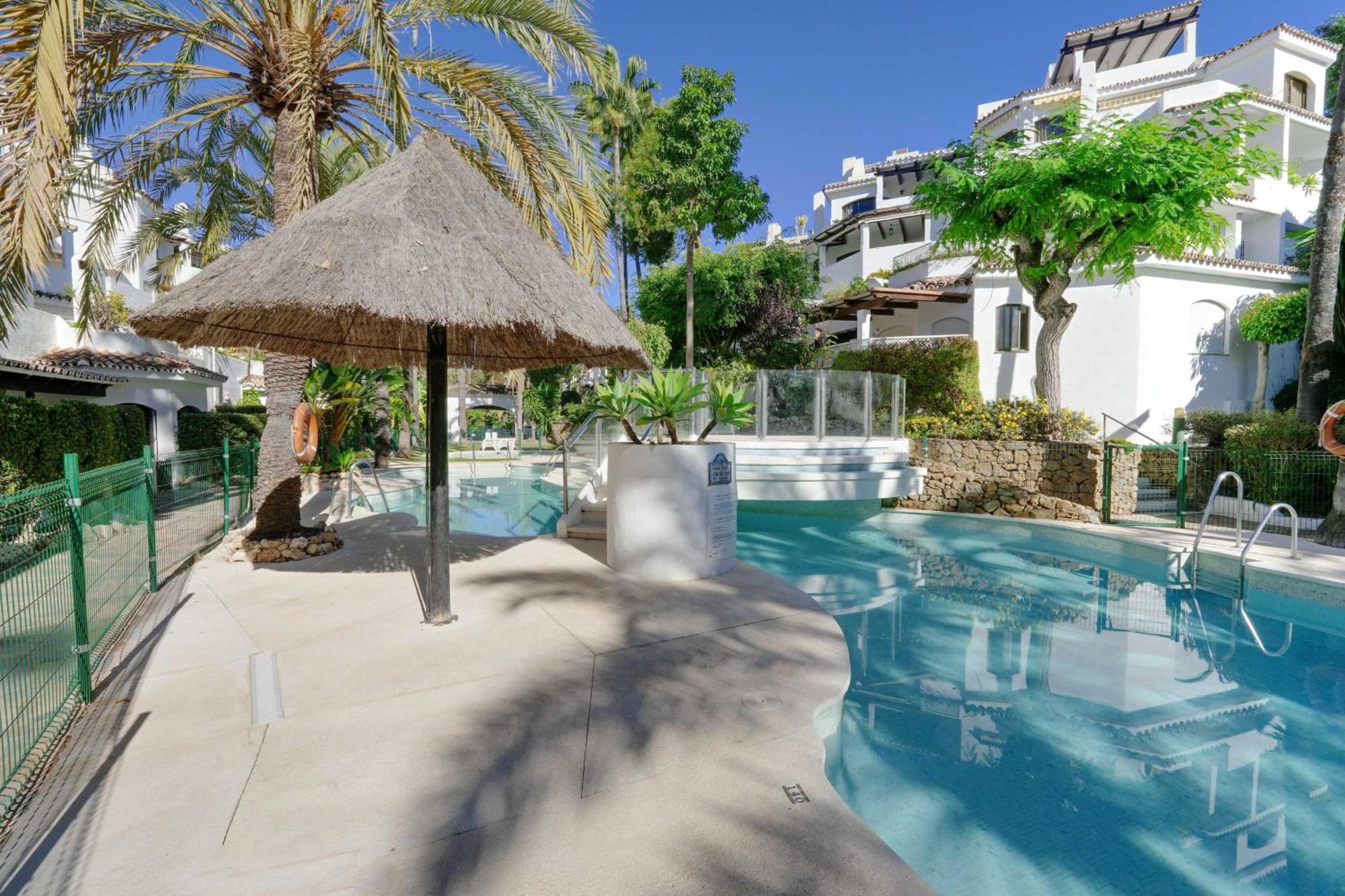 1104 First Line Beach Apartment Golden Beach Pool Marbella Exterior foto